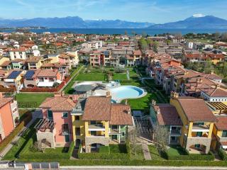 MGH Family Stay - Baglio Degli Ulivi 60 - Sirmione - 9