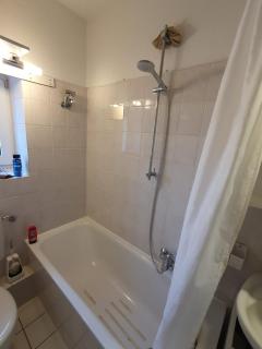 Fairbooking24 Private Apartments Essen Exhibition Ground (Room Agancy) Only Office - Essen - 4