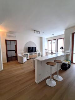 Charming Towers Guest House-Apartment - Milan - 4