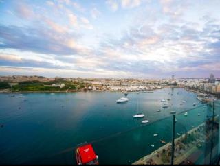 Penthouse -Centre of Sliema - Best View in Malta - Sliema - 7