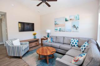 BC18B, Oh Whale, Oceanside, Comm Pool! Lighthouse Views! - Corolla - 3