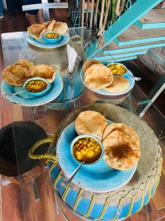 Super luxury Gold Room with private pool at Homestay by the tea garden Dibrugarh - 7