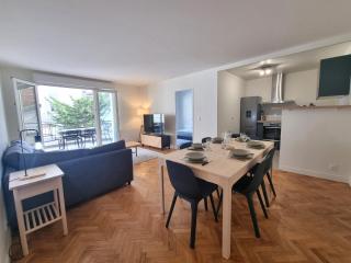 6P/terrasse/2 car parks/5min Paris - 5