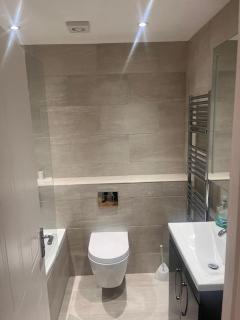 No 31 floatheaven - Thamesmead - 5