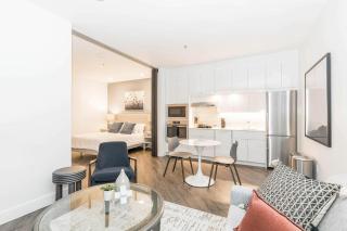 Landing at RendezVous Urban Flats - 2 Bedrooms in South Tucson - Tucson - 5
