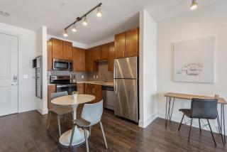 Landing at Axis Waterfront - 1 Bedroom in Downtown Benbrook - Fort Worth - 2