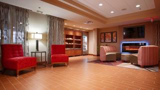 Best Western Plus Willmar - 1