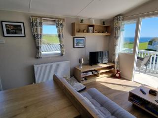 Seaside View Caravan in Polperro - 5
