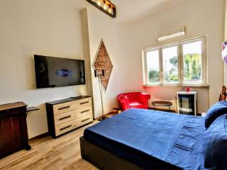 - SeaFront Deluxe Home- [Private Jacuzzi & Garden] - 6