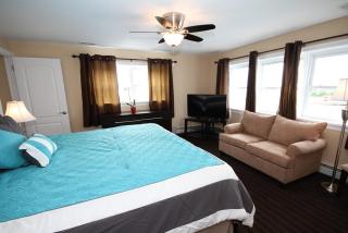 Colton Court Motor Inn - 1