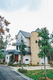 Valentina Castle - Melorita Hòa Lạc - Hanoi - 8