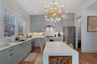 Hedge Haus - Atlanta - 5