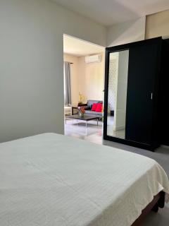 A Cozy Little House in a Beautiful Property - Brasilia - 5