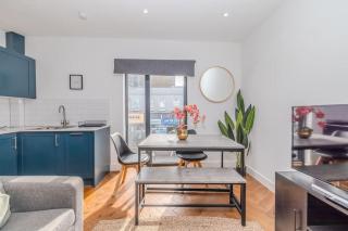Super Central 2 Bedroom Flat I Next to Brighton Station - Brighton & Hove - 1
