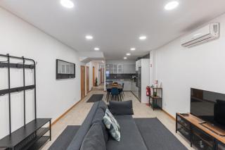 GuestReady - Urban Elegance in the Heart of Porto - Porto - 3