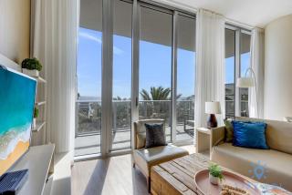 Spectacular ocean and beach view - Hollywood - 2