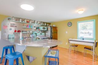 Waterfront Virginia Retreat with Canoe, Pets Welcome - Rileyville - 3