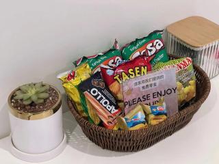 #18 Summer Seaview Studio Apartment at Kota Kinabalu City Centre - 1