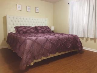 Landon's Attached Home - Monroe - 2