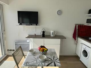Confortable studio, wifi, parking, proche plage - 6