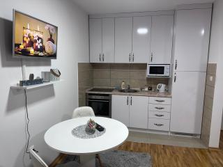 Maldivi Apartman - Bijeljina - 5