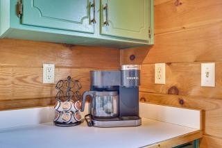 Cozy Cabin in Private Location with Hot Tub and Grill! - Blue Ridge - 1