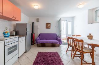 Tinka, Apartment No 1 - Starigrad - 6