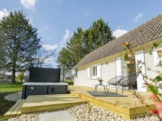 Gîte de charme avec spa, terrasse et grand jardin, au cœur des vignobles entre Moulins et Vichy - FR-1-489-507 - Saulcet - 2