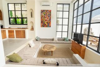 New 3Bed-3bath Villa Canggu - 1