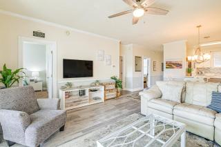 Community Pools and Golf Course Myrtle Beach Condo! - Myrtle Beach - 0