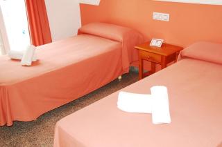 Hostal Mary Tere - Salobreña - 1
