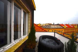 Waterfront River Side Roof Top Apartment - Terrace with city view - Praga - 7