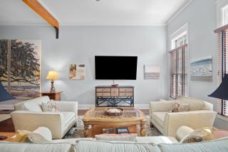Newly Listed - Charming Retreat in Habersham - 0