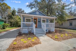Newly Renovated Coastal Cottage - Downtown Beaufort - Beaufort - 8