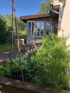 Idyllisches Traumhaus in Alleinlage - - 2