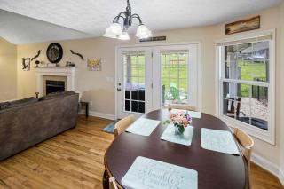 Private Farmhouse with Hot Tub - Dandridge - 2