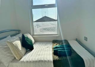 Cosy 2 Bed Apt For Families With Free Parking - Liverpool - 7