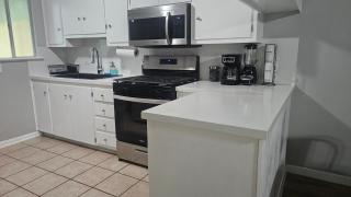 Serene 2br Hideaway Near Downtown & Airport - Austin - 6