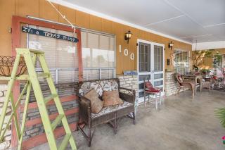 Binky's Summer Afternoon - Fredericksburg - 9