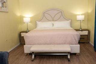 Sky's Villa Resort - 1