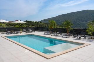 NEW Villa Carmen with 5 en-suite bedrooms, 48 sqm pool, 8km from sea - Tugare - 2
