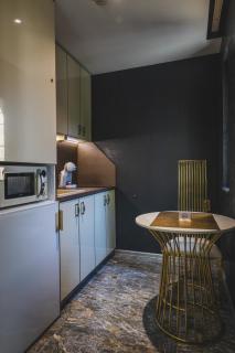 THE HIDDEN BANK: Silver Bullet - 6