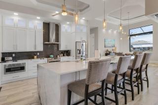 Gulf Access, Putting Green, Outdoor Kitchen, Heated Pool & Spa & MORE! - Villa Captain's Quarters - Matlacha - 2
