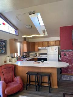 Alaska's Point of View Full Suite - 6