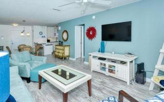 1255-202 Steps From the Bay with Pool Views - Sarasota - 1