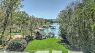 Lake Cove Oasis - Morganton - 6