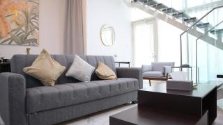 Luxury Duplex 2BR Oasis in Masdar City - Abu Dhabi - 0