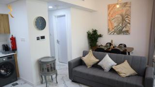 Luxury Duplex 2BR Oasis - 3