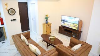 Duplex Elegance Retreat Transit - 2 BR in Masdar City - Abu Dhabi - 7