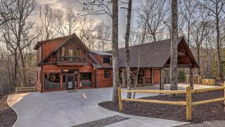 Luxe Mountain Retreat - Blue Ridge - 8